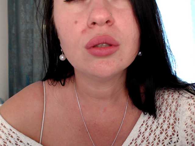 olexamiller live cam on BongaCams