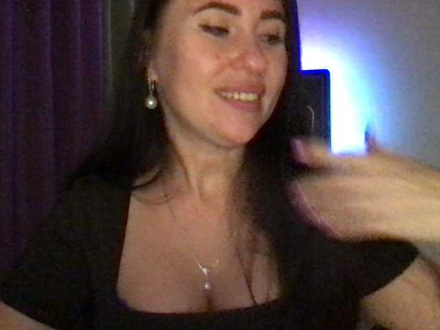 olexamiller live cam on BongaCams