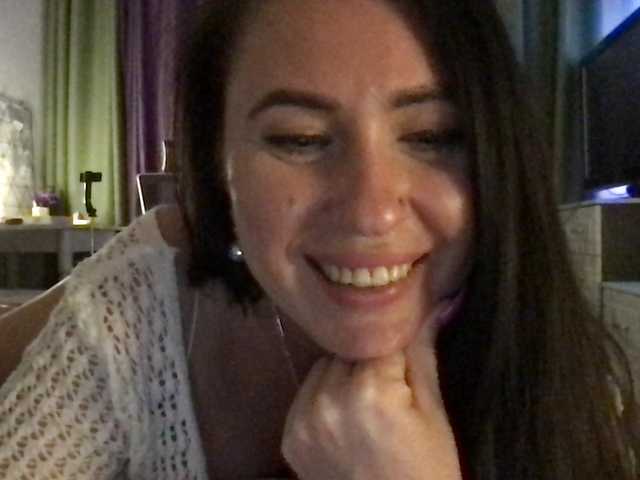 olexamiller live cam on BongaCams
