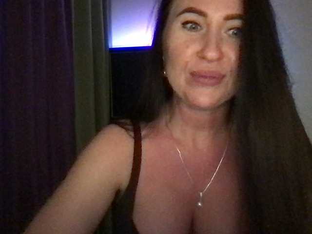 olexamiller live cam on BongaCams