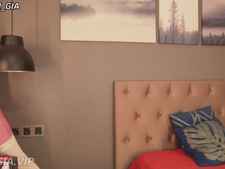 Nikki-Gia Porn Show