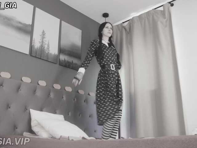 Nikki-Gia live cam on BongaCams