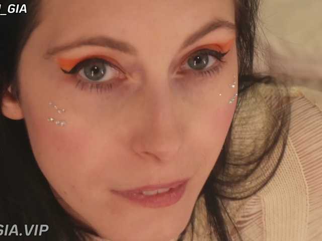 Nikki-Gia