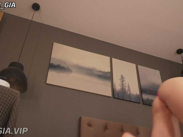 Nikki-Gia live cam on BongaCams