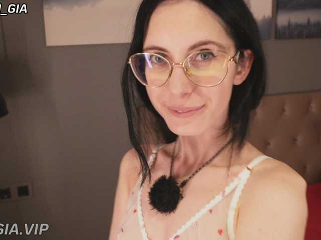 Nikki-Gia