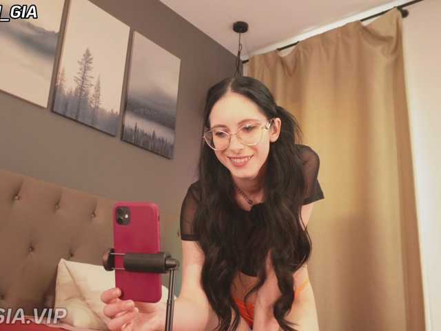 Nikki-Gia