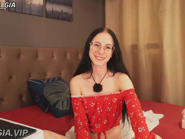Nikki-Gia