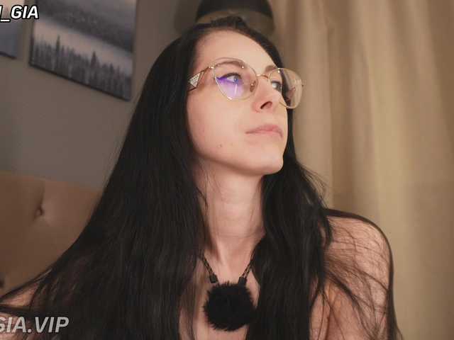Nikki-Gia
