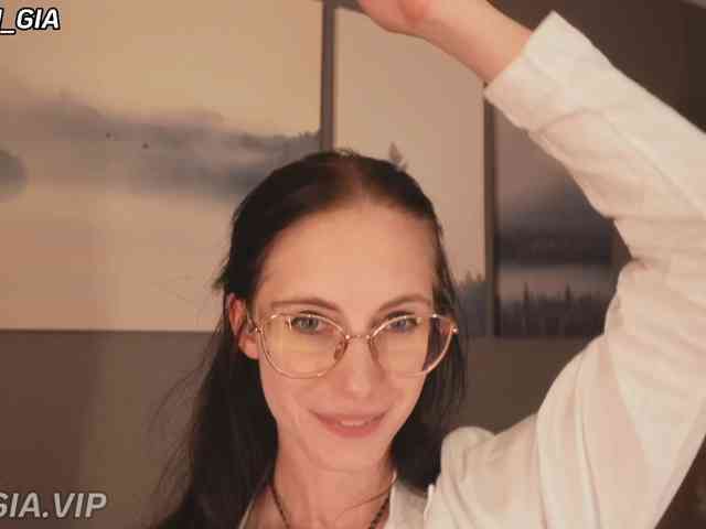 Nikki-Gia