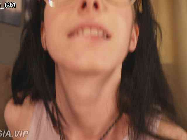 Modelo: Nikki-Gia