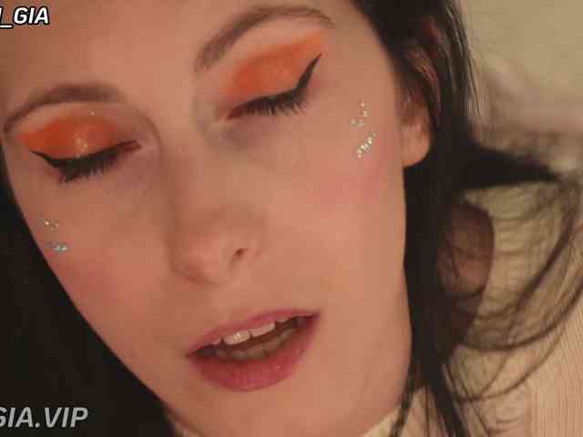 Nikki-Gia