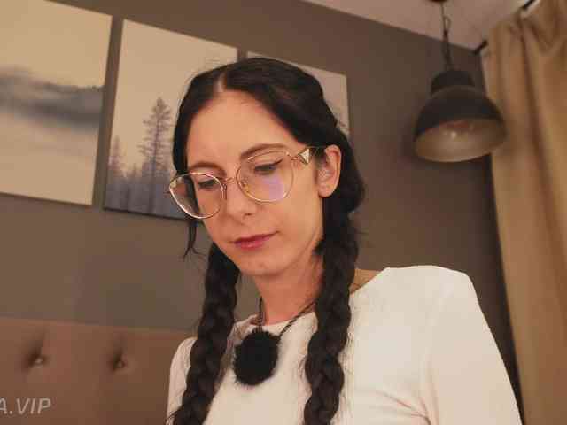 Nikki-Gia
