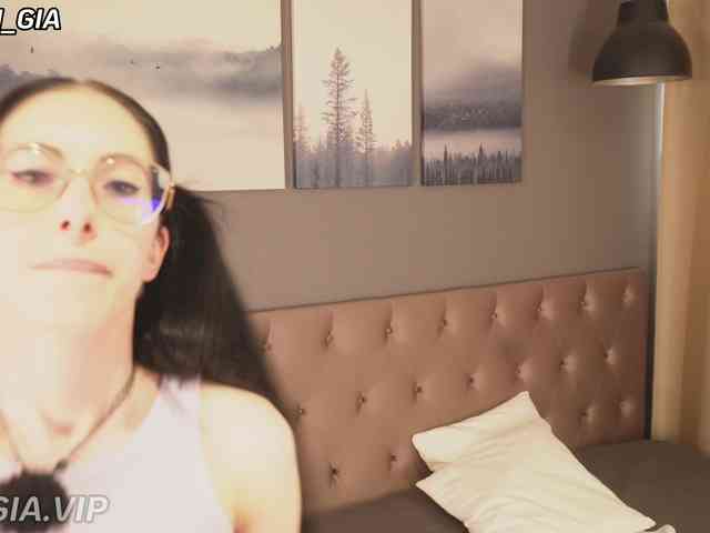 Nikki-Gia