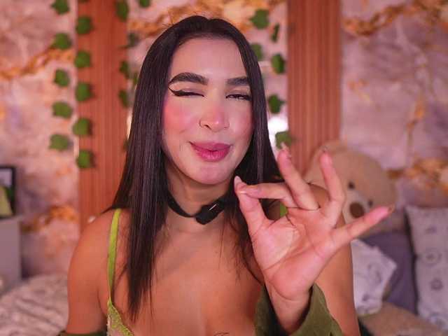 zoeyfox live cam on BongaCams