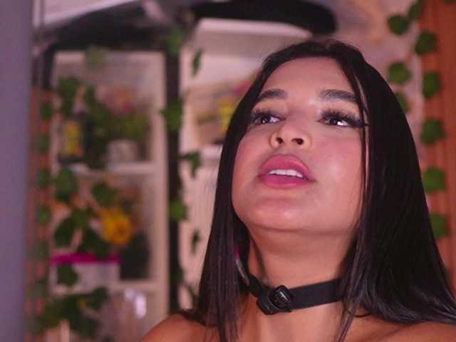 zoeyfox live cam on BongaCams