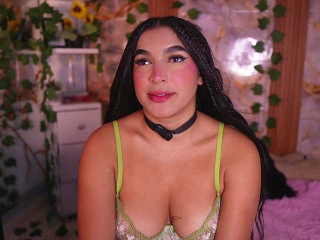 zoeyfox live cam on BongaCams