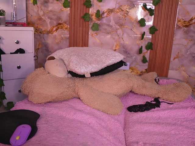 zoeyfox live cam on BongaCams