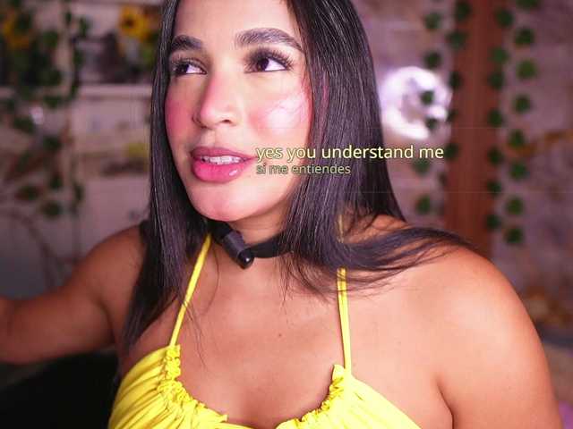 zoeyfox's BongaCams show and profile