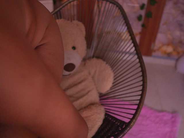 zoeyfox live cam on BongaCams