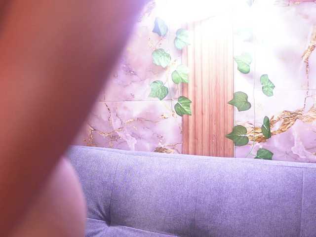 zoeyfox live webcam show