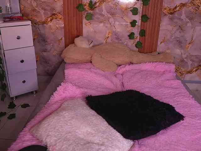 zoeyfox webcam