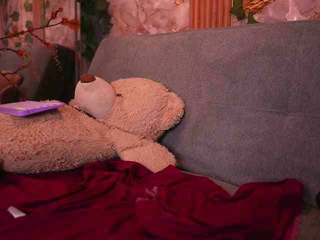 zoeyfox webcam