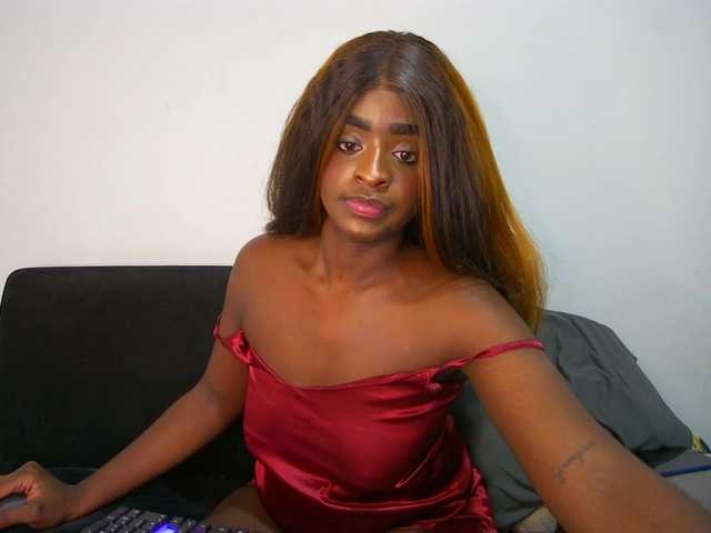 HannahCox19 live webcam show