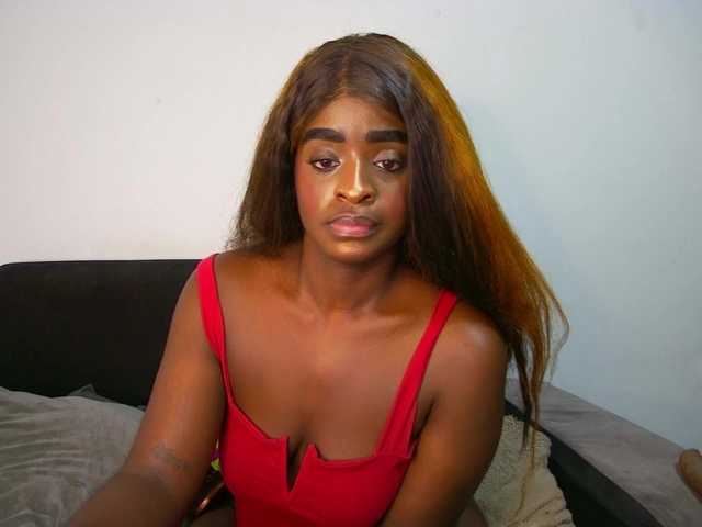 HannahCox19 live webcam show
