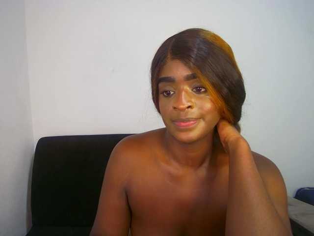 HannahCox19 live cam on BongaCams