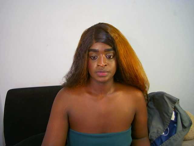 HannahCox19 live webcam show