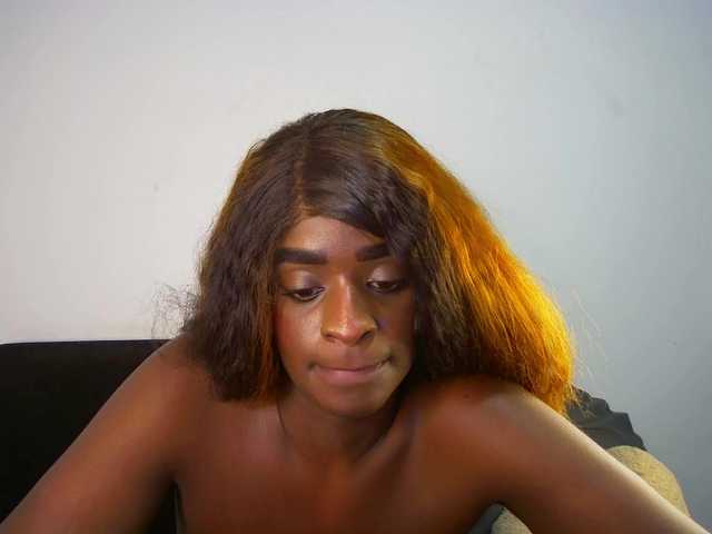 HannahCox19 live webcam show