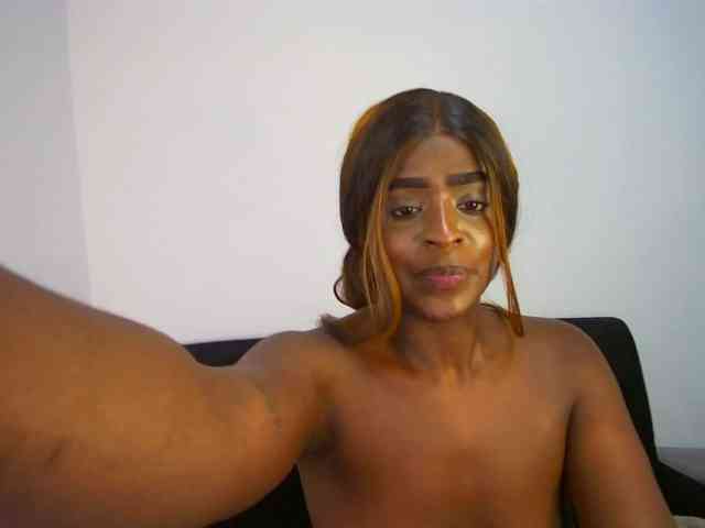 HannahCox19 webcam