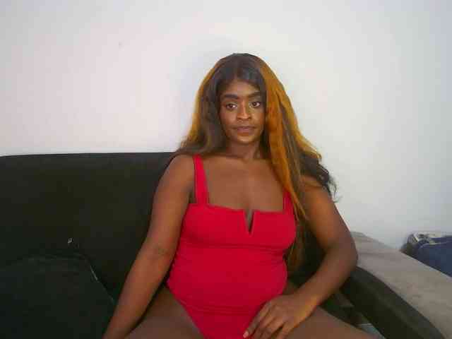 HannahCox19 webcam