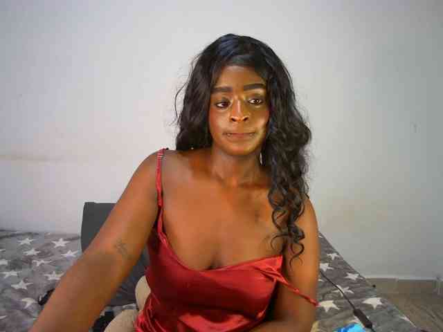 Amara__R1 webcam