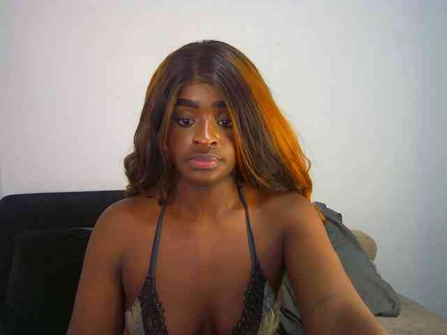 HannahCox19 Live Webcam on BongaCams