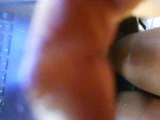 Amara__R1 webcam