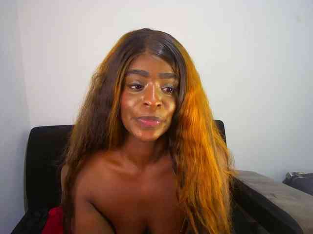 HannahCox19 webcam