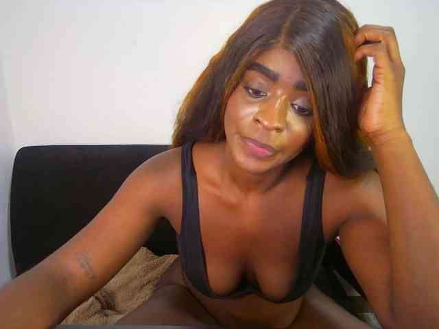HannahCox19 webcam