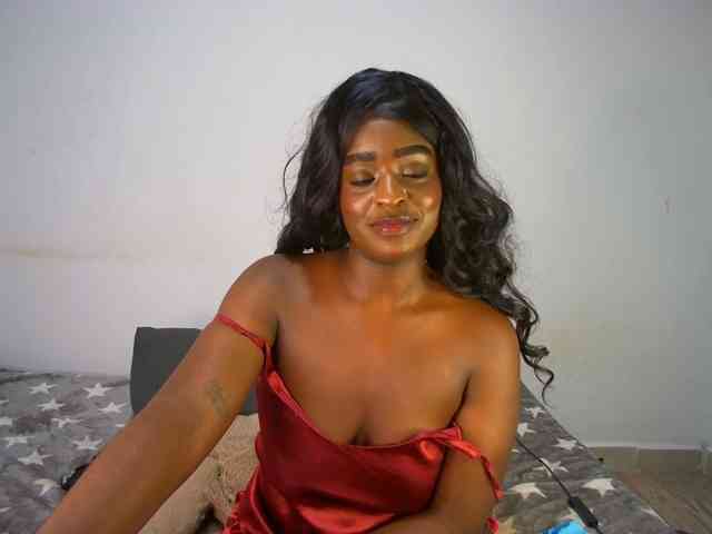 Amara__R1 webcam