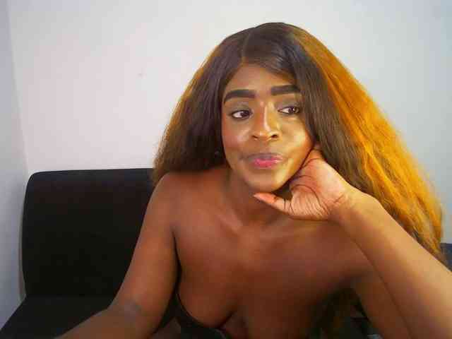 HannahCox19 webcam