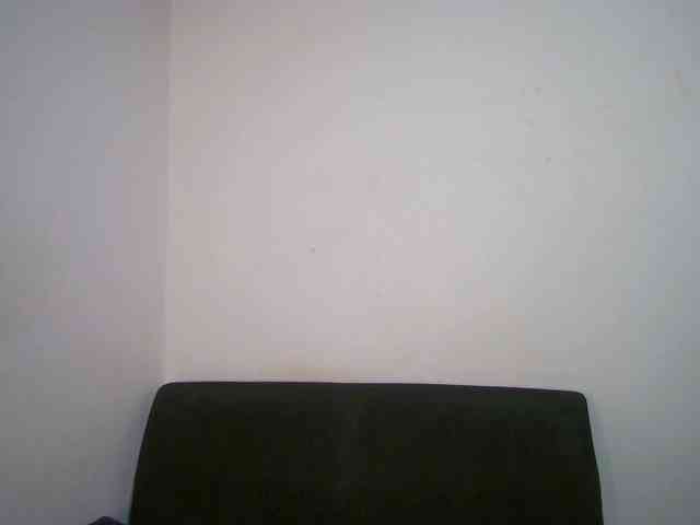 Amara__R1 webcam