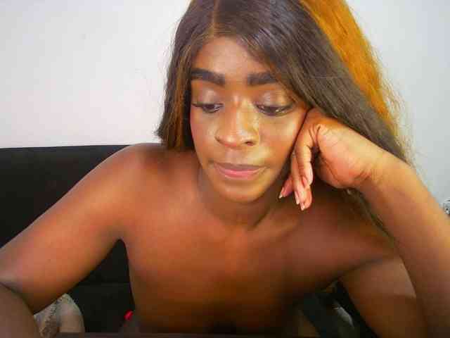 HannahCox19 webcam