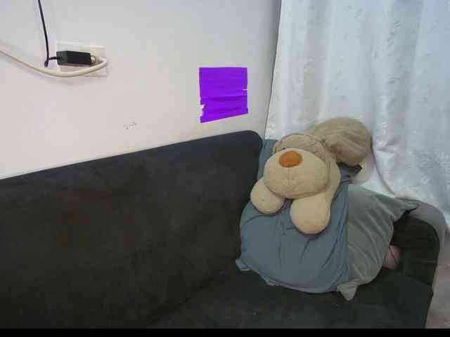 HannahCox19 webcam