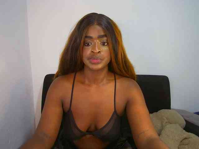 HannahCox19 webcam