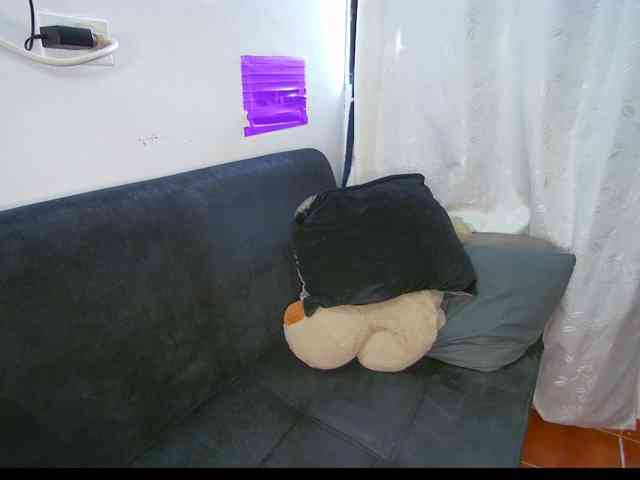 HannahCox19 webcam