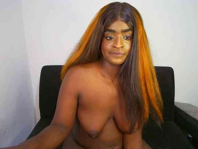 HannahCox19 webcam