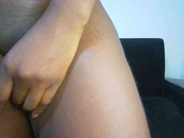 HannahCox19 webcam
