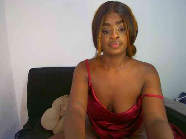 HannahCox19 webcam