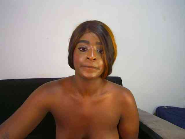 HannahCox19 webcam