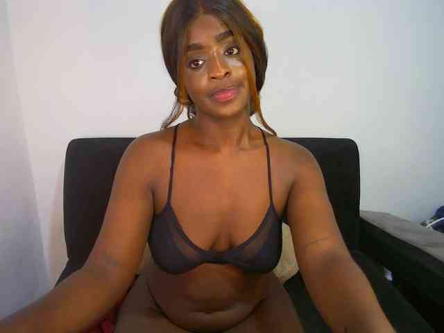 HannahCox19 webcam